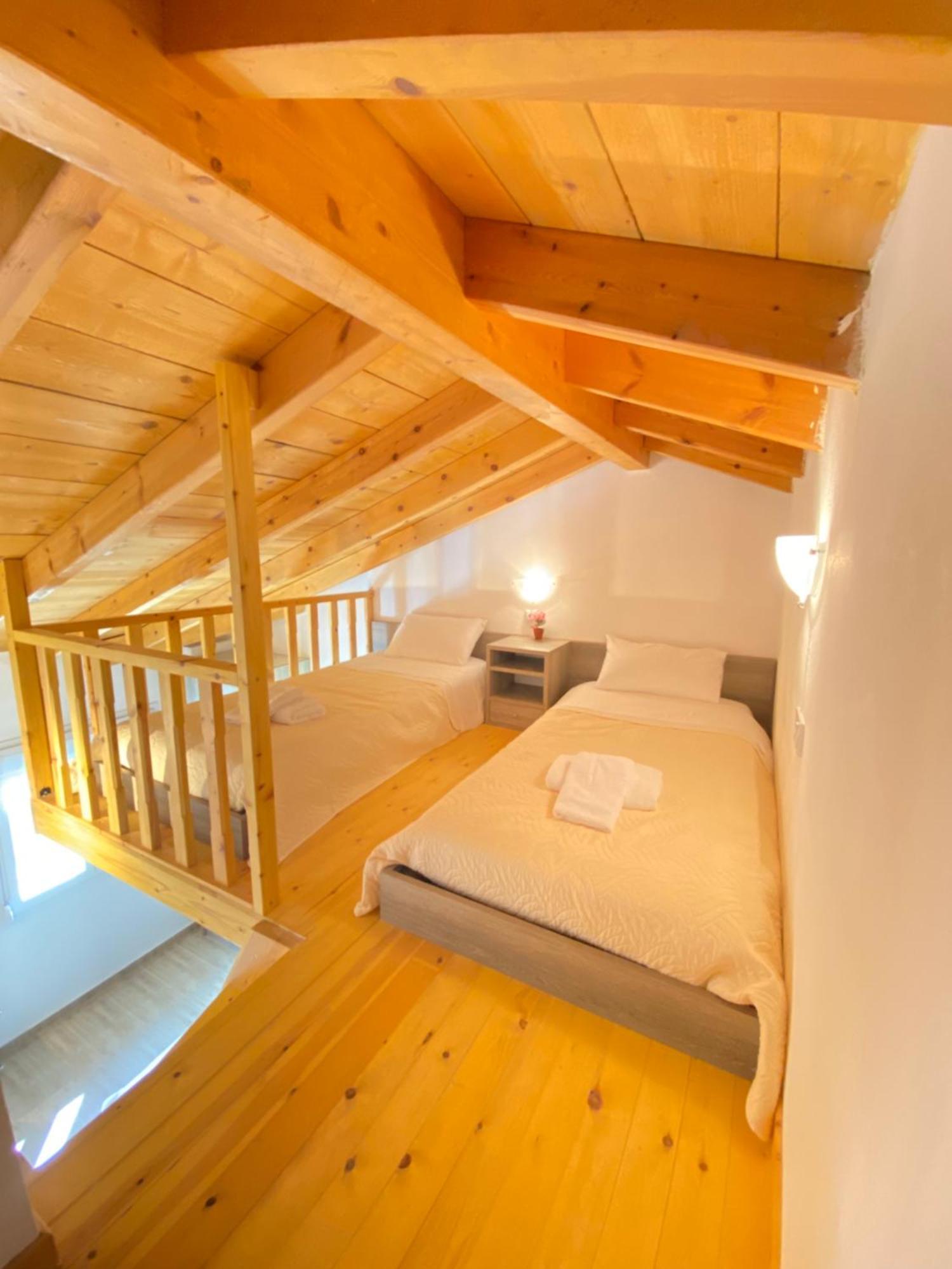 Theo Apartment Marathiás Dış mekan fotoğraf