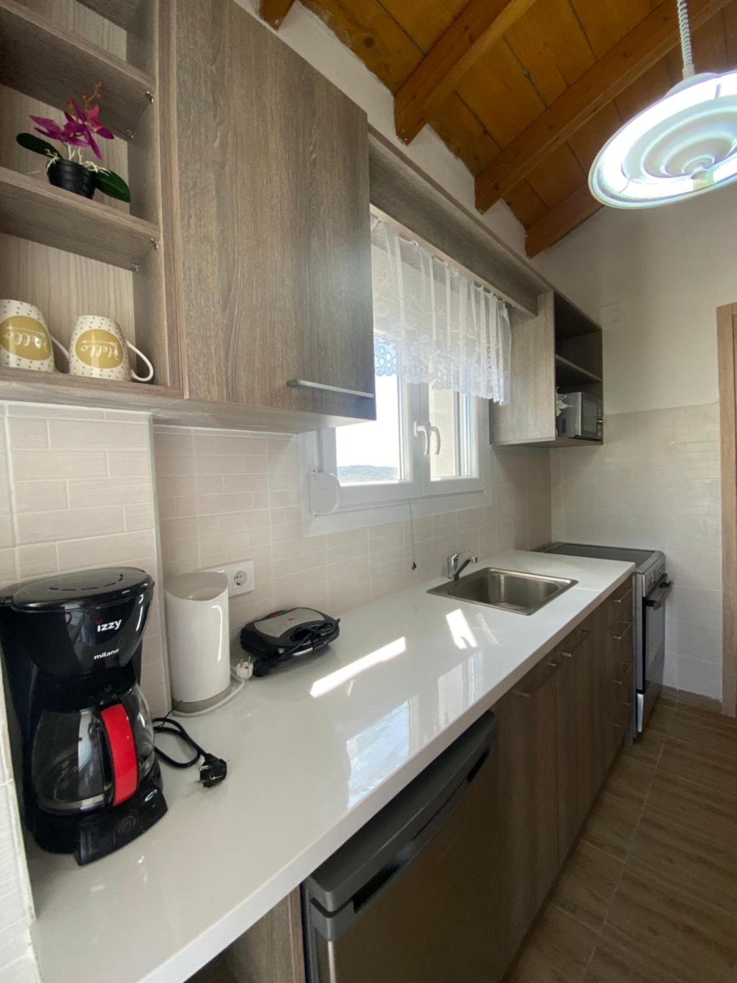 Theo Apartment Marathiás Dış mekan fotoğraf